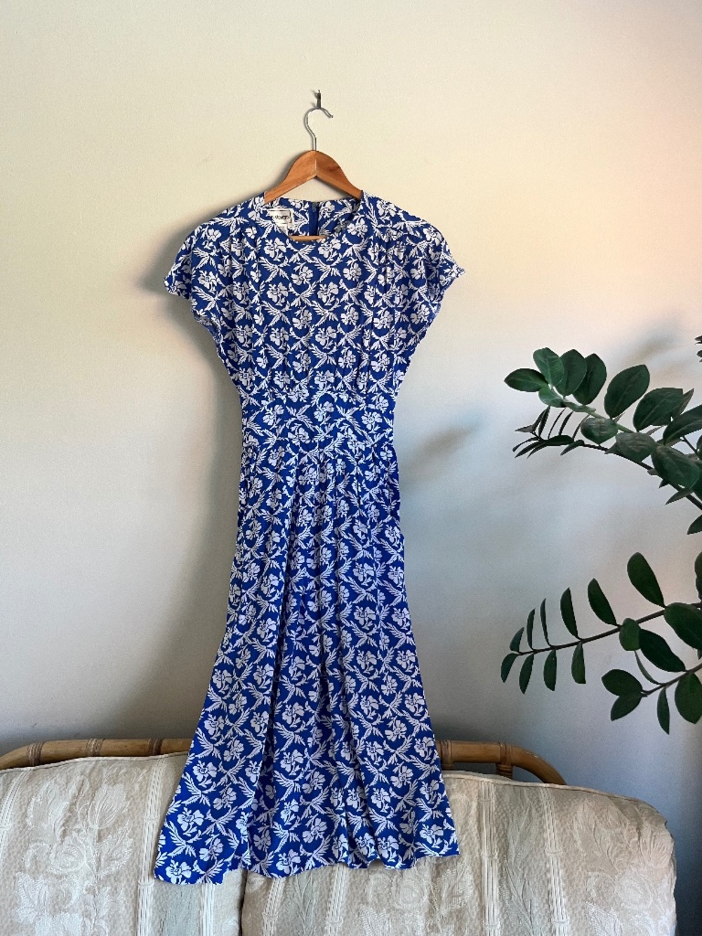 Vintage floral midi dress - size 6